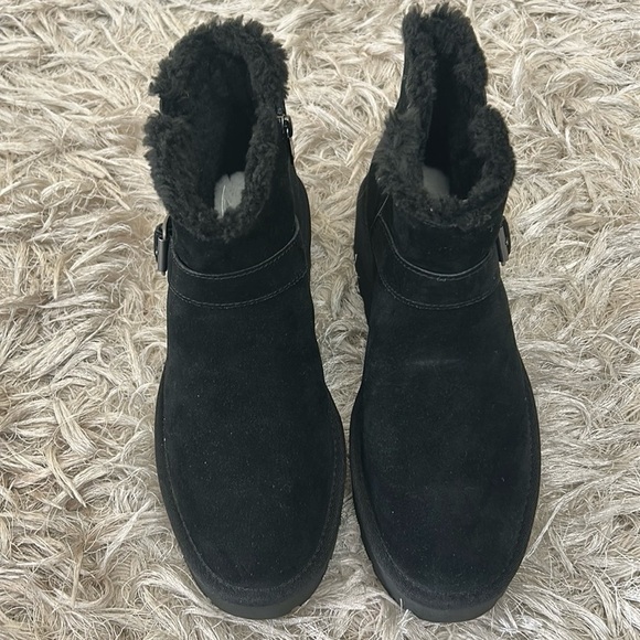 NWOB Koolaburra By UGG Kelissa Suede Platform Mini Ankle Boots in Black Sz 9 - Picture 4 of 10